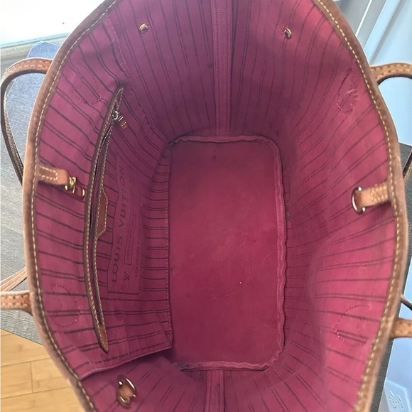 Authentic Louis Vuitton Neverful MM- Peony🩷✨ - Picture 6 of 10